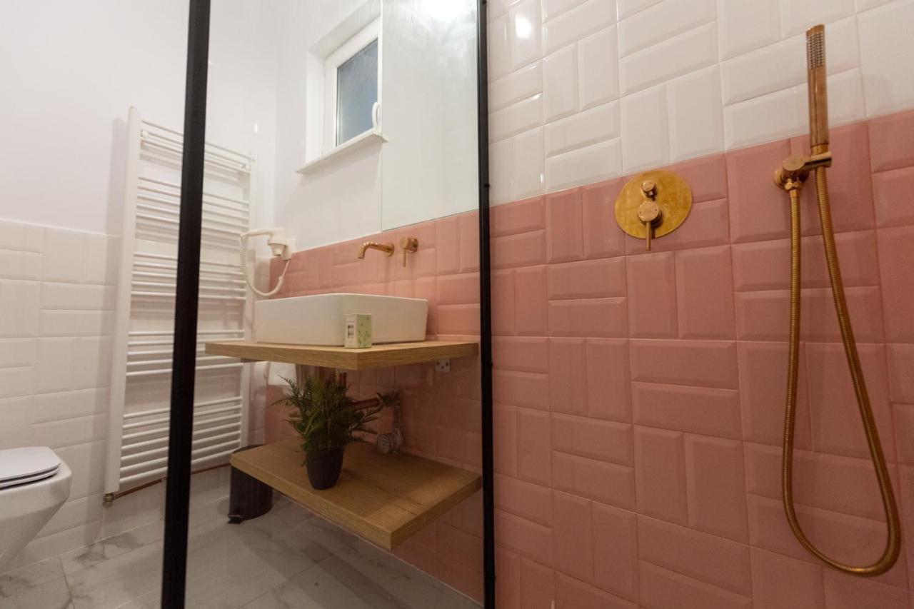 Apollo Brasovul Istoric Apartment Bagian luar foto