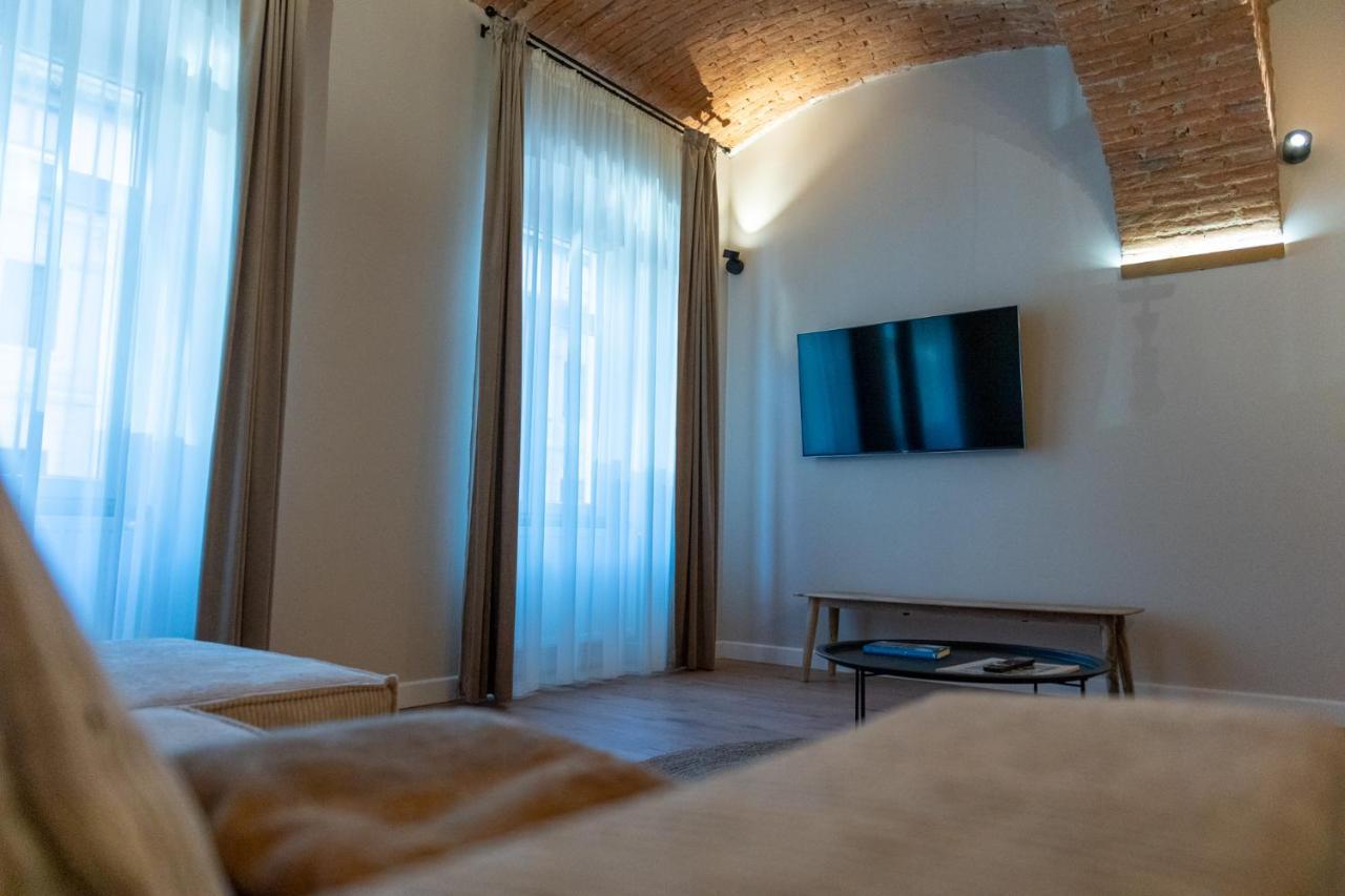 Apollo Brasovul Istoric Apartment Bagian luar foto